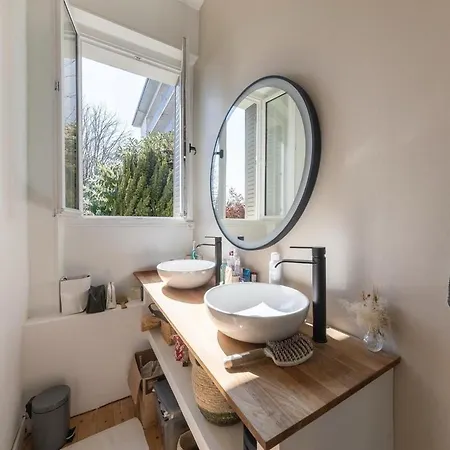 Maison Charme • Pkg • Jacuzzi • Jardin • Marche La Rochelle (Charente-Maritime)