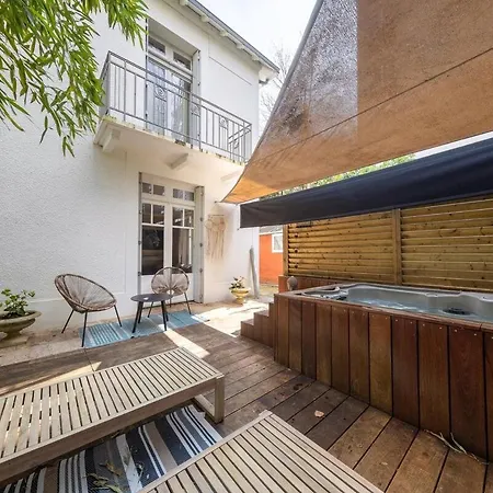 Maison Charme • Pkg • Jacuzzi • Jardin • Marche * La Rochelle (Charente-Maritime)